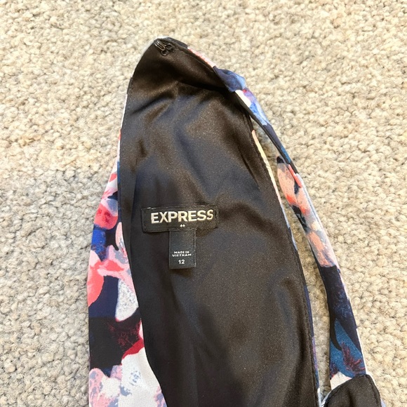 Express floral dress size 12 - Picture 2 of 2